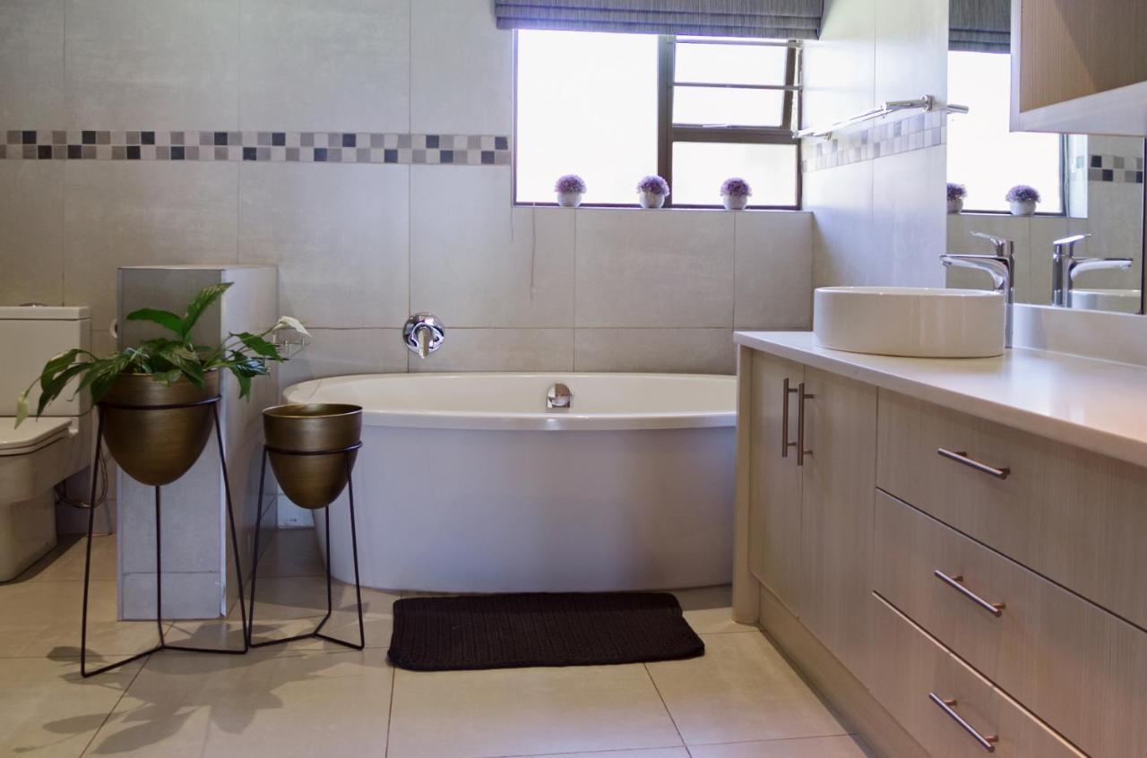 Figberry Guestrooms บลูมฟอนเทน ภายนอก รูปภาพ